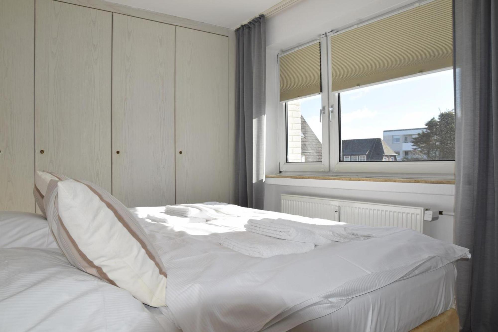 App Seebrise In Westerland Mit Balkon Am Strand Inkl Parkplatz Exterior photo