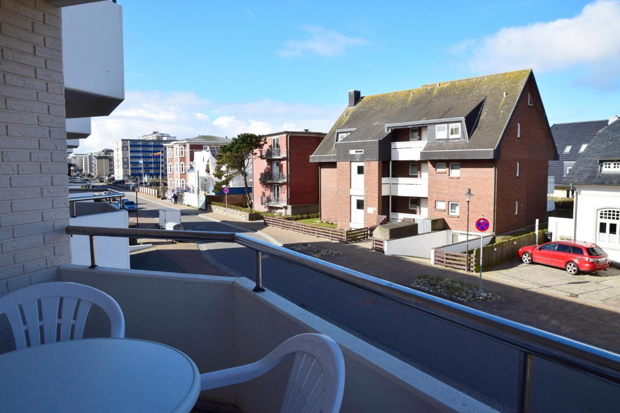 App Seebrise In Westerland Mit Balkon Am Strand Inkl Parkplatz Exterior photo